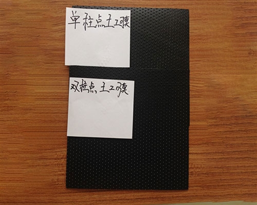 柱點(diǎn)土工膜